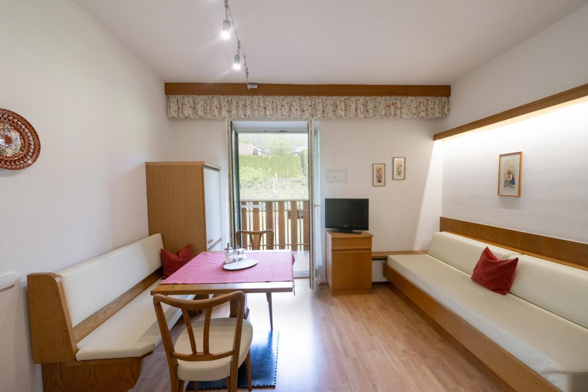 Residence Preyhof Caldaro Buitenkant foto