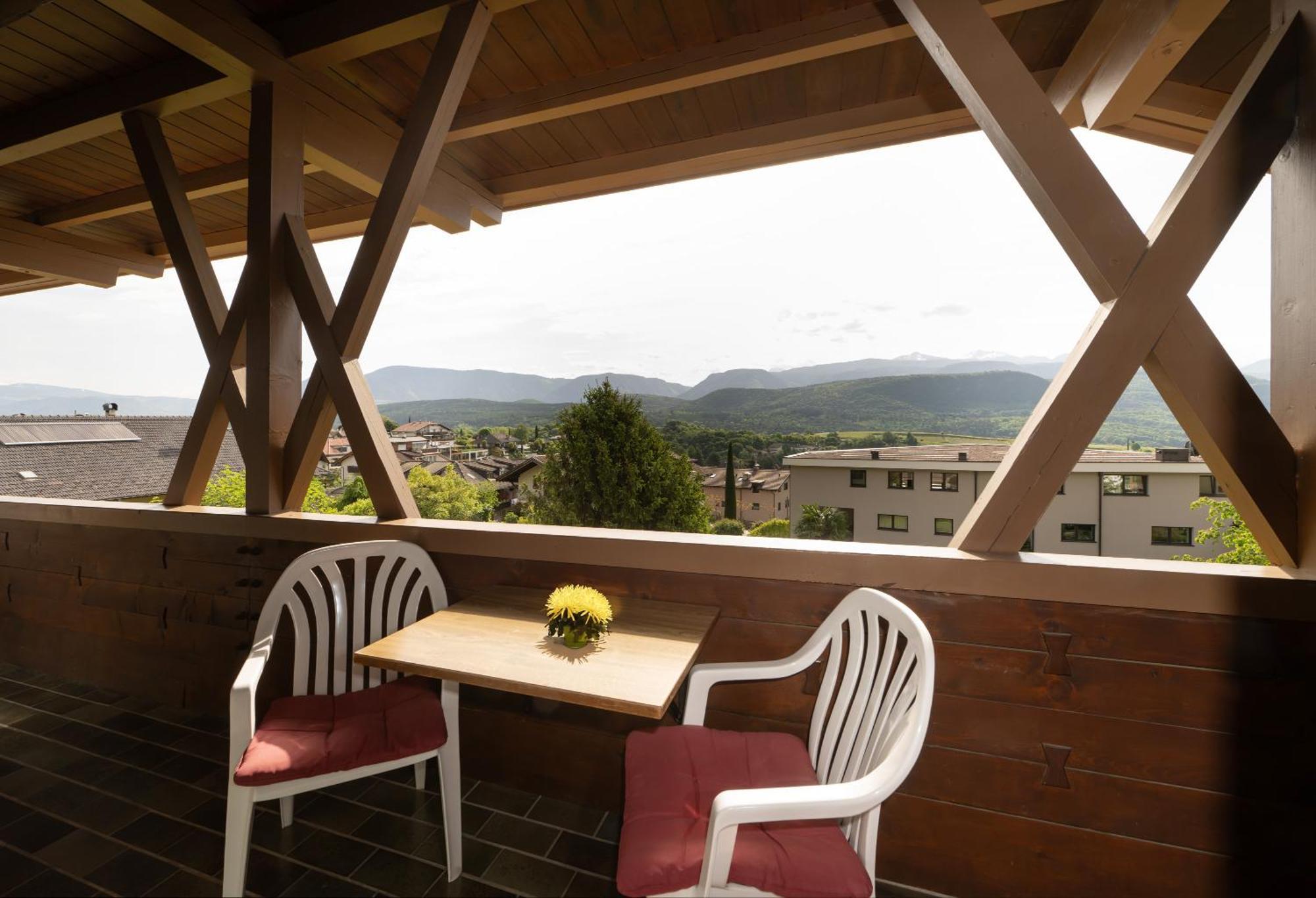 Residence Preyhof Caldaro Buitenkant foto
